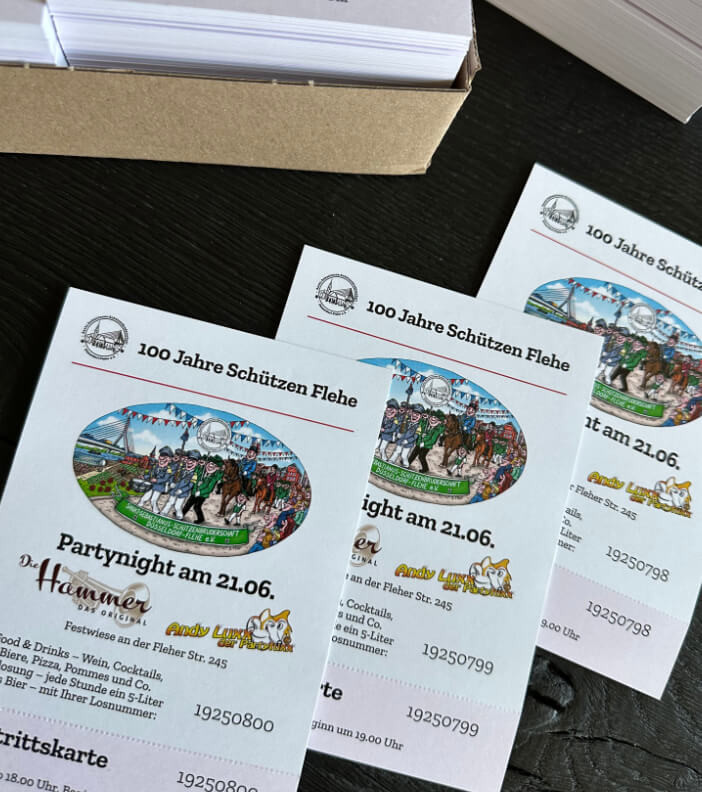 Mit Sicherheit ein einmaliges Souvenir: Unsere codierten Eintrittskarten für die Partynight am 21.06. in Flehe.